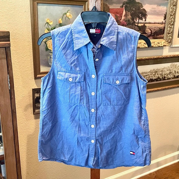 Tommy Hilfiger women sleeveless button cotton chambray top 8 blue coastal beach - Picture 2 of 10